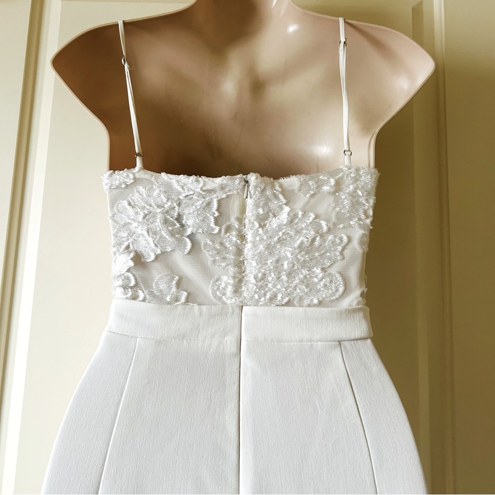 BLACK HALO Evening White Salem Sleeveless Cowl Neck Formal Jumpsuit Size… - Picture 9 of 11